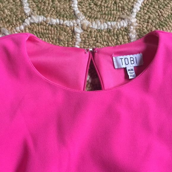 Tobi hot pink tie waist midi dress - Picture 3 of 5
